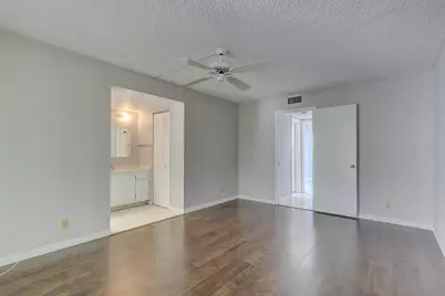 6751 N University Drive #302, Tamarac, FL 33321 - Photo 27