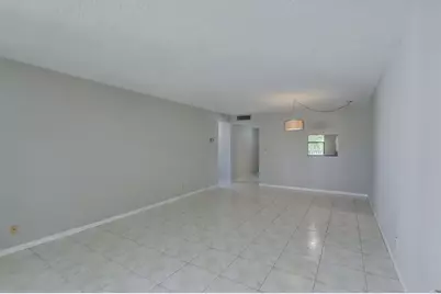 6751 N University Drive #302, Tamarac, FL 33321 - Photo 9