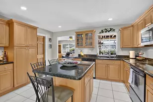 1851 NW 106th Ave, Pembroke Pines, FL 33026 - Photo 15