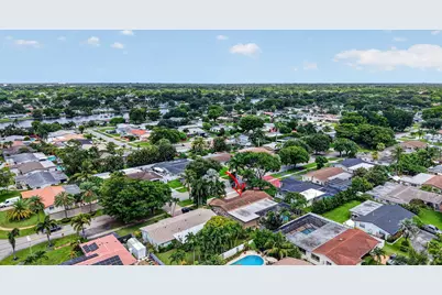 1851 NW 106th Avenue, Pembroke Pines, FL 33026 - Photo 55