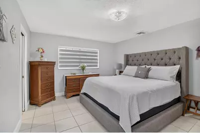 1851 NW 106th Avenue, Pembroke Pines, FL 33026 - Photo 25