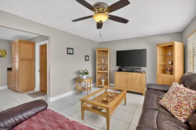 1851 NW 106th Avenue, Pembroke Pines, FL 33026 - Photo 17