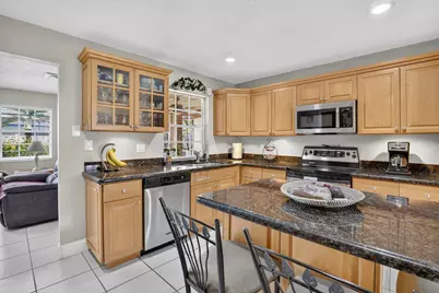 1851 NW 106th Avenue, Pembroke Pines, FL 33026 - Photo 11