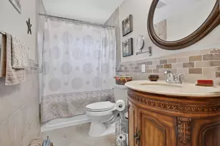 1851 NW 106th Ave, Pembroke Pines, FL 33026 - Photo 33