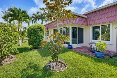 676 Laconia Circle #B, Lake Worth, FL 33467 - Photo 21