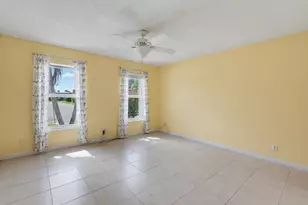 676 Laconia Cir, Lake Worth, FL 33467 - Photo 29