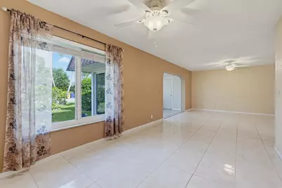 676 Laconia Circle #B, Lake Worth, FL 33467 - Photo 13