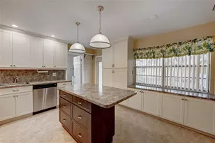 8760 Azalea Ct, Tamarac, FL 33321 - Photo 9