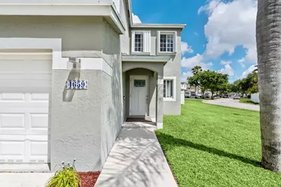 4659 SW 12th Court, Deerfield Beach, FL 33442 - Photo 3