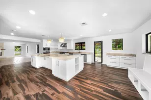 4950 Thoroughbred Ln, Southwest Ranches, FL 33330 - Photo 5