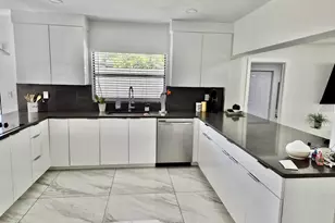 1029 Omar Rd, West Palm Beach, FL 33405 - Photo 15