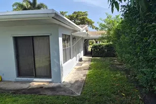 1029 Omar Rd, West Palm Beach, FL 33405 - Photo 3