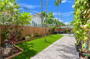 622 NE 10th Ave, Fort Lauderdale, FL 33304 - Photo 9