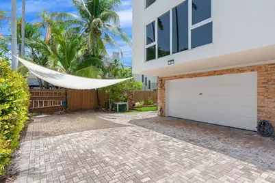 622 NE 10th Avenue, Fort Lauderdale, FL 33304 - Photo 1