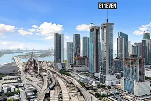 20 NE 11th St, Miami, FL 33132 - Photo 23