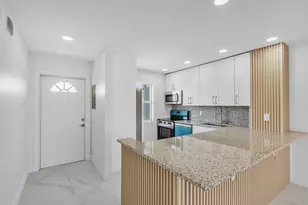 9880 Marina Blvd, Boca Raton, FL 33428 - Photo 15