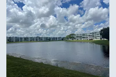 4053 Harwood E #4053, Deerfield Beach, FL 33442 - Photo 1