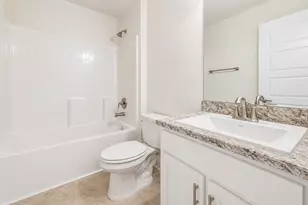 373 NW Broadview St, Port Saint Lucie, FL 34983 - Photo 5