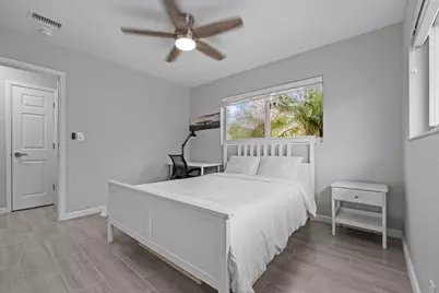 1007 NE 9th Court, Pompano Beach, FL 33060 - Photo 13