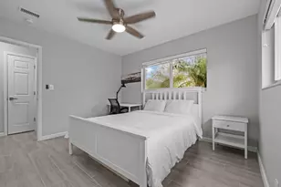 1007 NE 9th Ct, Pompano Beach, FL 33060 - Photo 13