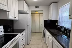 22 Golfs Edge, West Palm Beach, FL 33417 - Photo 5