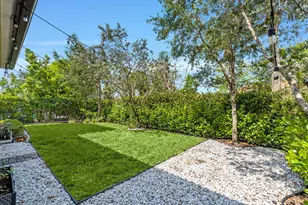 8845 Watercrest Cir W, Parkland, FL 33076 - Photo 27