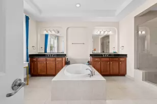 8845 Watercrest Cir W, Parkland, FL 33076 - Photo 9