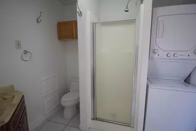 909 NE 12th Avenue, Pompano Beach, FL 33060 - Photo 11