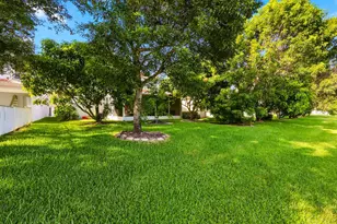 176 Belle Grove Ln, West Palm Beach, FL 33411 - Photo 23