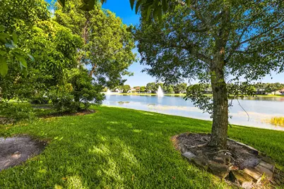 176 Belle Grove Lane, West Palm Beach, FL 33411 - Photo 15