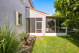 176 Belle Grove Ln, West Palm Beach, FL 33411 - Photo 47
