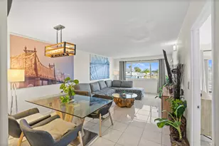 2223 Park Ln, Hollywood, FL 33021 - Photo 7