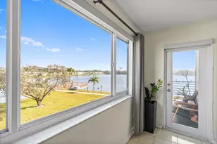 2223 Park Ln, Hollywood, FL 33021 - Photo 11