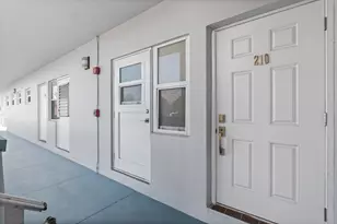 2223 Park Ln, Hollywood, FL 33021 - Photo 25