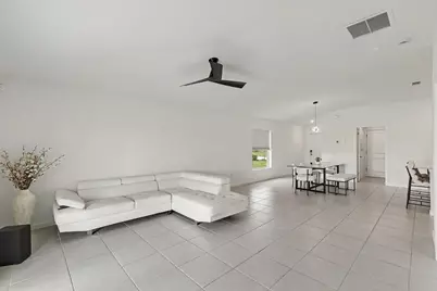 969 Bent Creek Drive, Fort Pierce, FL 34947 - Photo 13