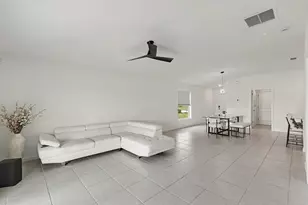969 Bent Creek Dr, Fort Pierce, FL 34947 - Photo 13