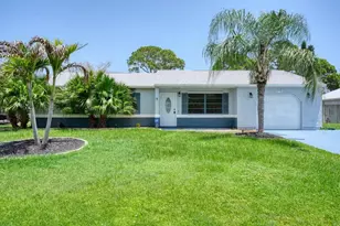 2773 SE Brevard Ave, Port Saint Lucie, FL 34952 - Photo 1