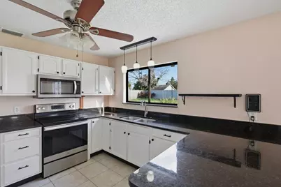 2773 SE Brevard Avenue, Port Saint Lucie, FL 34952 - Photo 7