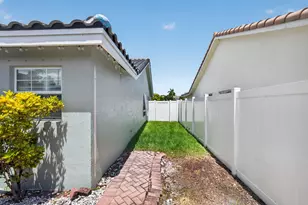 4481 NW 20th Ave, Oakland Park, FL 33309 - Photo 37