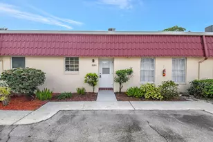 868 Worcester Ln, Lake Worth, FL 33467 - Photo 1