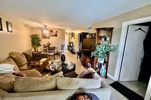 1505 Crescent Circle, Lake Park, FL 33403 - Photo 7