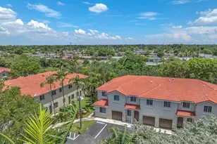 21431 NW 13th Ct, Miami Gardens, FL 33169 - Photo 3