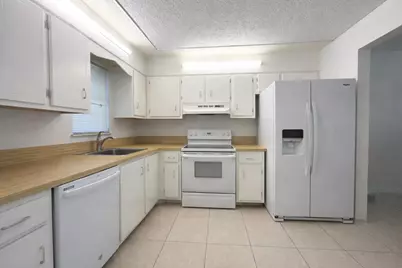 9440 SW 8th Street #208, Boca Raton, FL 33428 - Photo 23