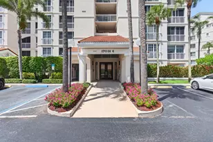 17031 Boca Club Blvd, Boca Raton, FL 33487 - Photo 5
