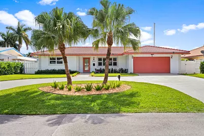 2760 NE 7th Street, Pompano Beach, FL 33062 - Photo 1