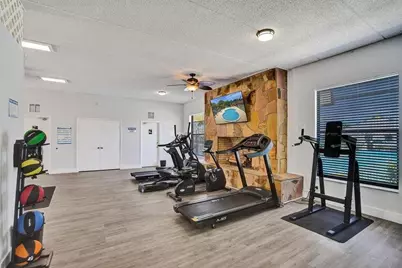 22 Springdale Circle, Palm Springs, FL 33461 - Photo 31