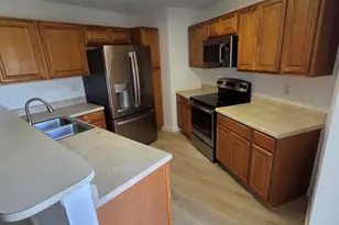 22 Springdale Cir, Palm Springs, FL 33461 - Photo 11