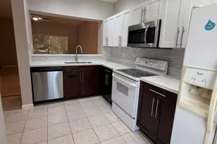 5145 Palmbrooke Cir, West Palm Beach, FL 33417 - Photo 5
