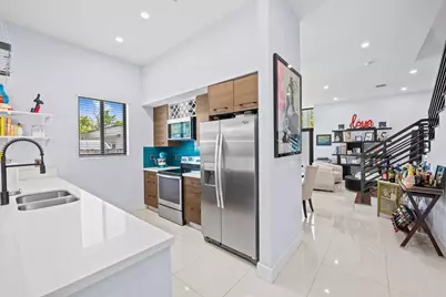 3090 SW 17th Street, Miami, FL 33145 - Photo 7