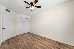 9050 NW 28th St, Coral Springs, FL 33065 - Photo 23